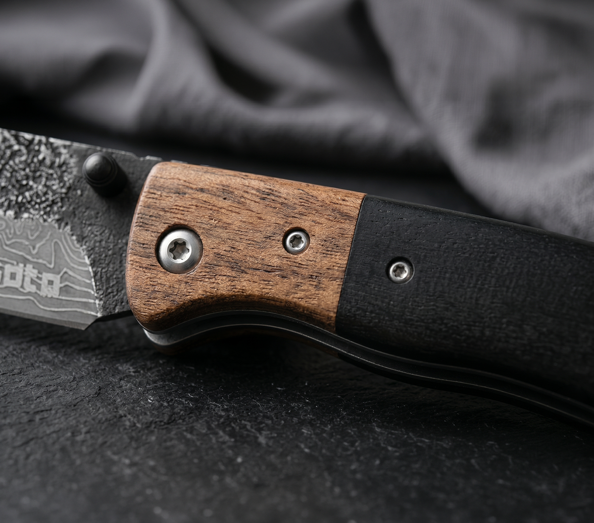 Couteau de poche Matsato Osuren